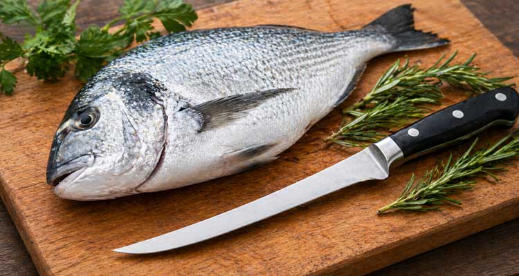 Fillet Knife Guide: Precision Cuts for Fish & BBQ Prep